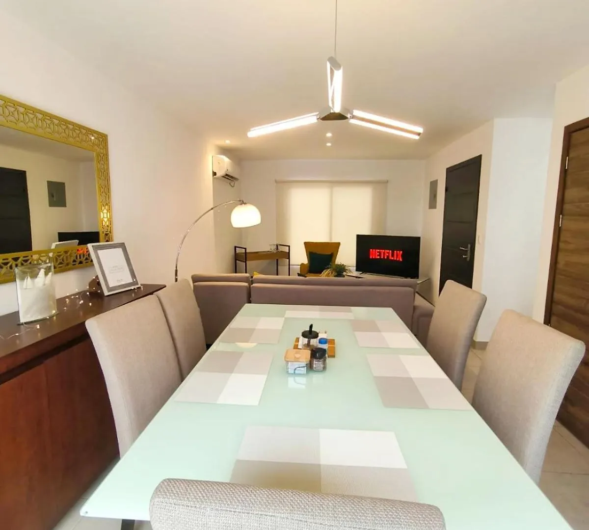 Nueva Hermosa Casa Via Samborondon Coliving Ecuador Гуаякиль 0*,  Эквадор
